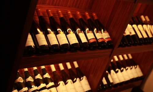 葡萄酒高端品牌认知误区解析：价格价值与品牌建设真相-绿源新宇