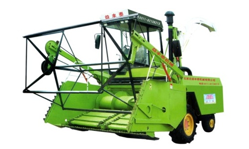 自走式青饲料收获机助力畜牧业发展 提升饲料收割效率-绿源新宇