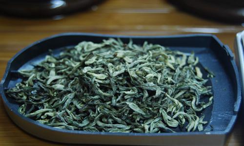 有机茶园助推广白毫茶品质与价格提升-绿源新宇生物有机肥官网 有机茶园助推广白毫茶品质与价格提升-绿源新宇生物有机肥官网