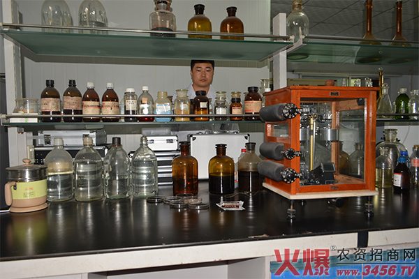 腐植酸有机碳肥-硝态有机碳肥-金正生物 郑州金正生物化工有限公司